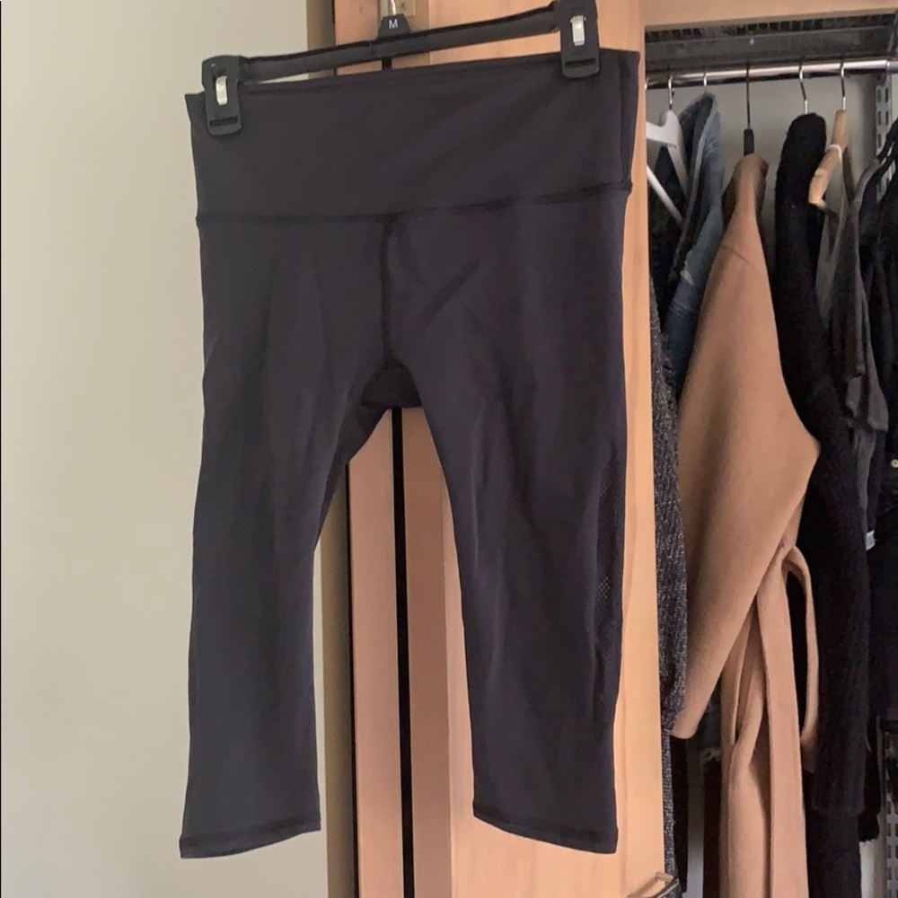Lululemon sheer side 21inch leggings